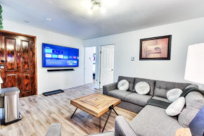 Stunning 3BR Apartment, Free Parking,